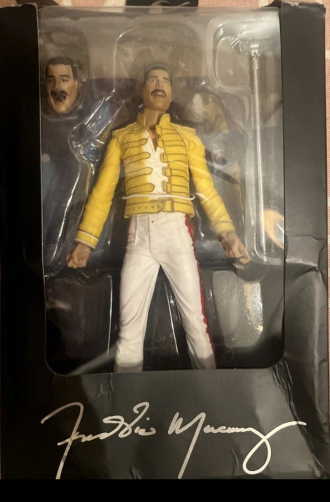 Freddie Mercury - NECA