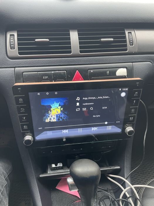 Продам магнітолу