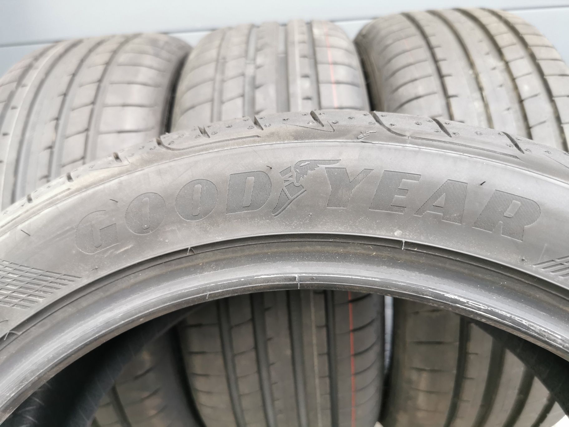 Opony Goodyear 235/45/19. 2022  NOWE