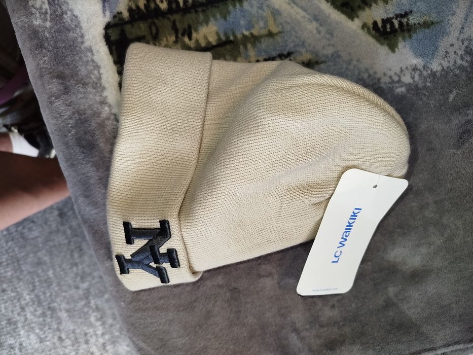 Шапка "NY" тепла