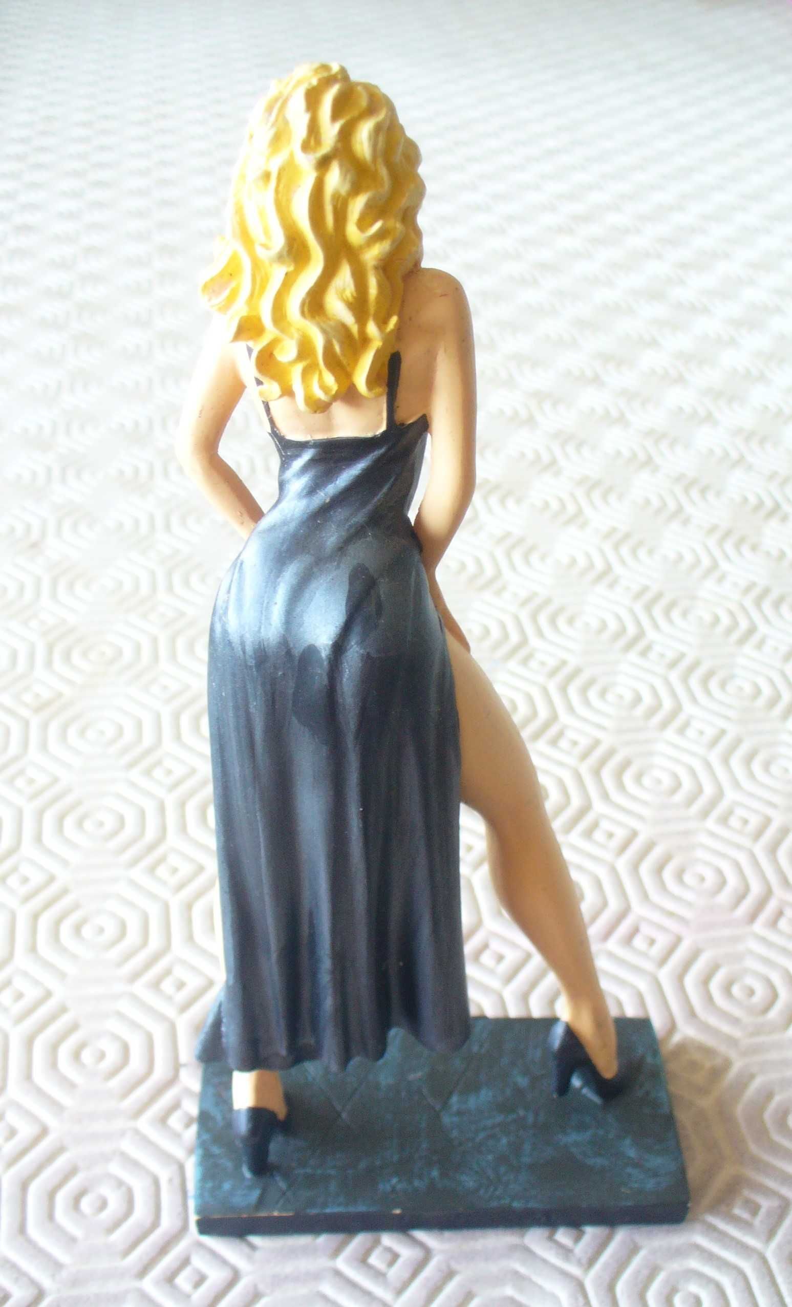 Manara - boneca resina 16 cm - personagem Marylin