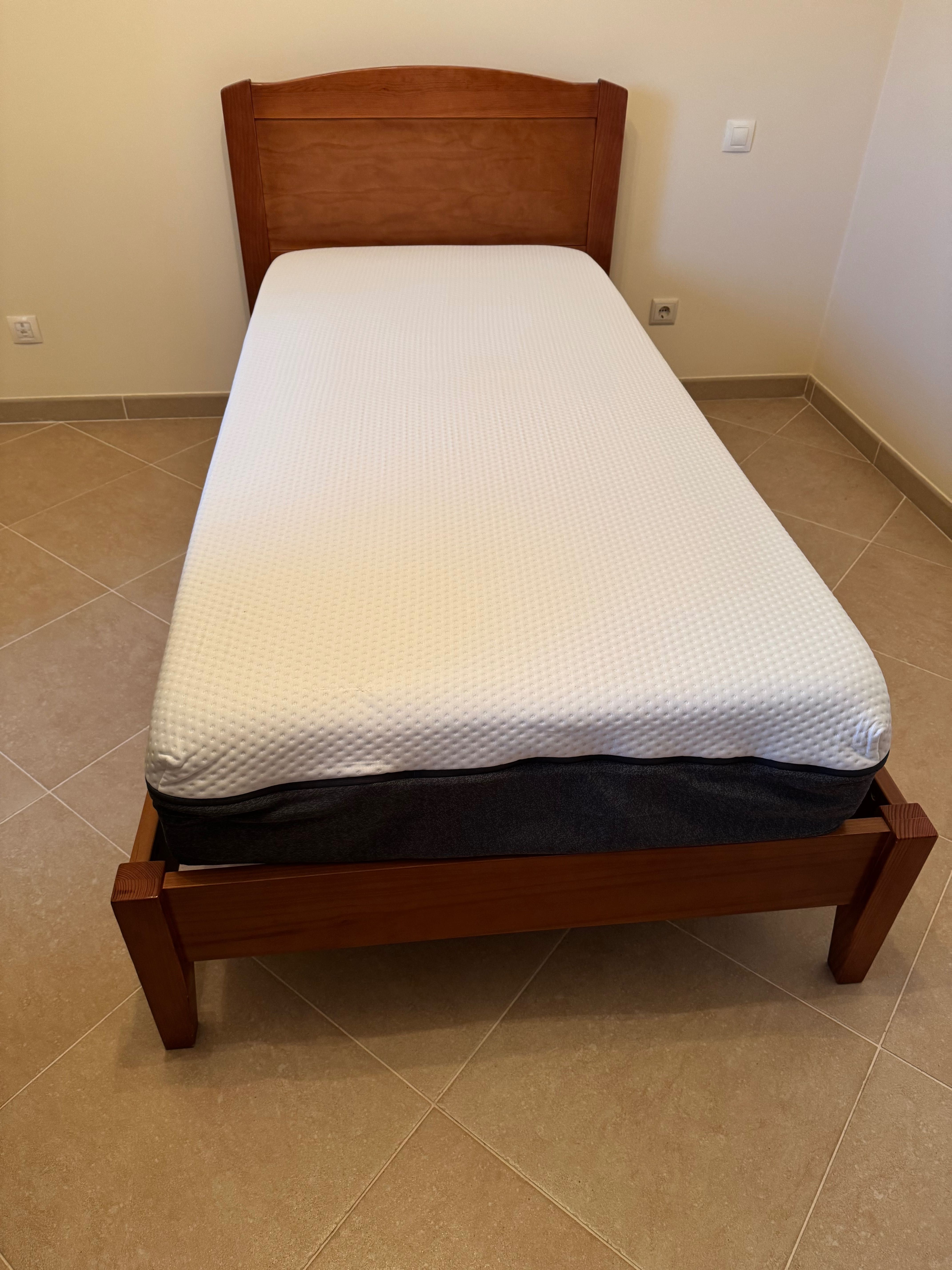 Cama de solteiro