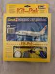 Сборная модель Revell Boeing 737-200 Kit-Pak