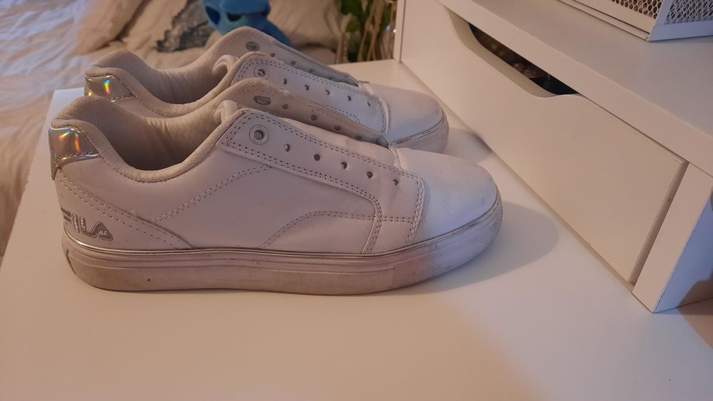 Tennis de varias marcas originais