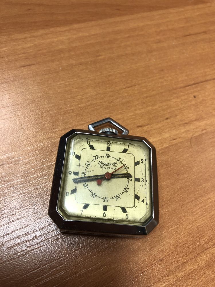 Stary zegarek kieszonkowy