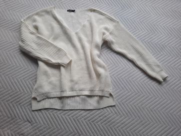 Sweter damski dekold V rozmiar M/L, Boohoo