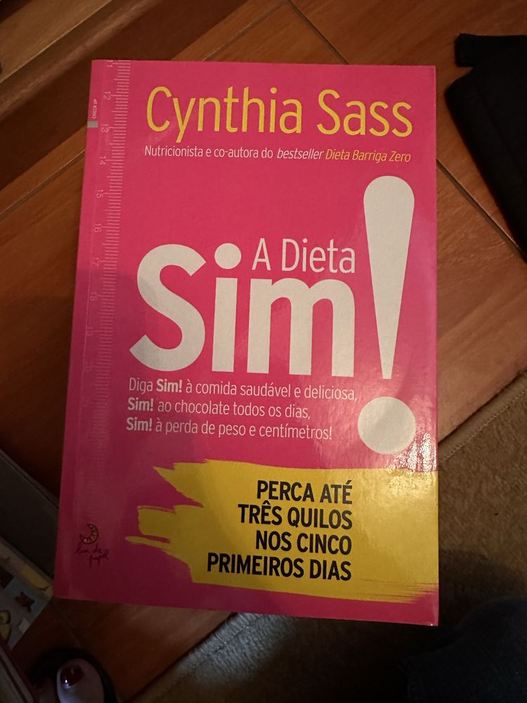 Vendo Livros 1€/cada, Funchal