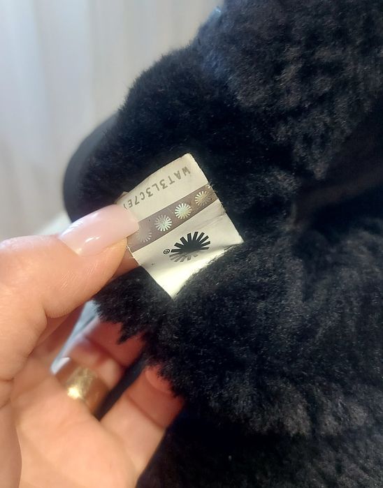 Зимові жіночі  UGG оригінал розмір 39