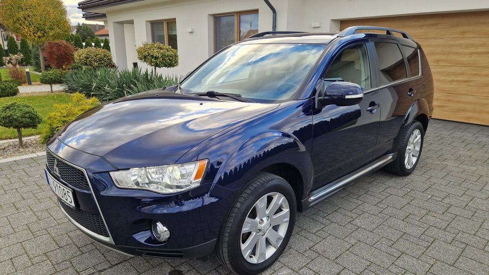 Mitsubishi Outlander 2.0 16V Lifting Klimatronik Kamera Bi-Xenon Idealny Stan z Niemiec