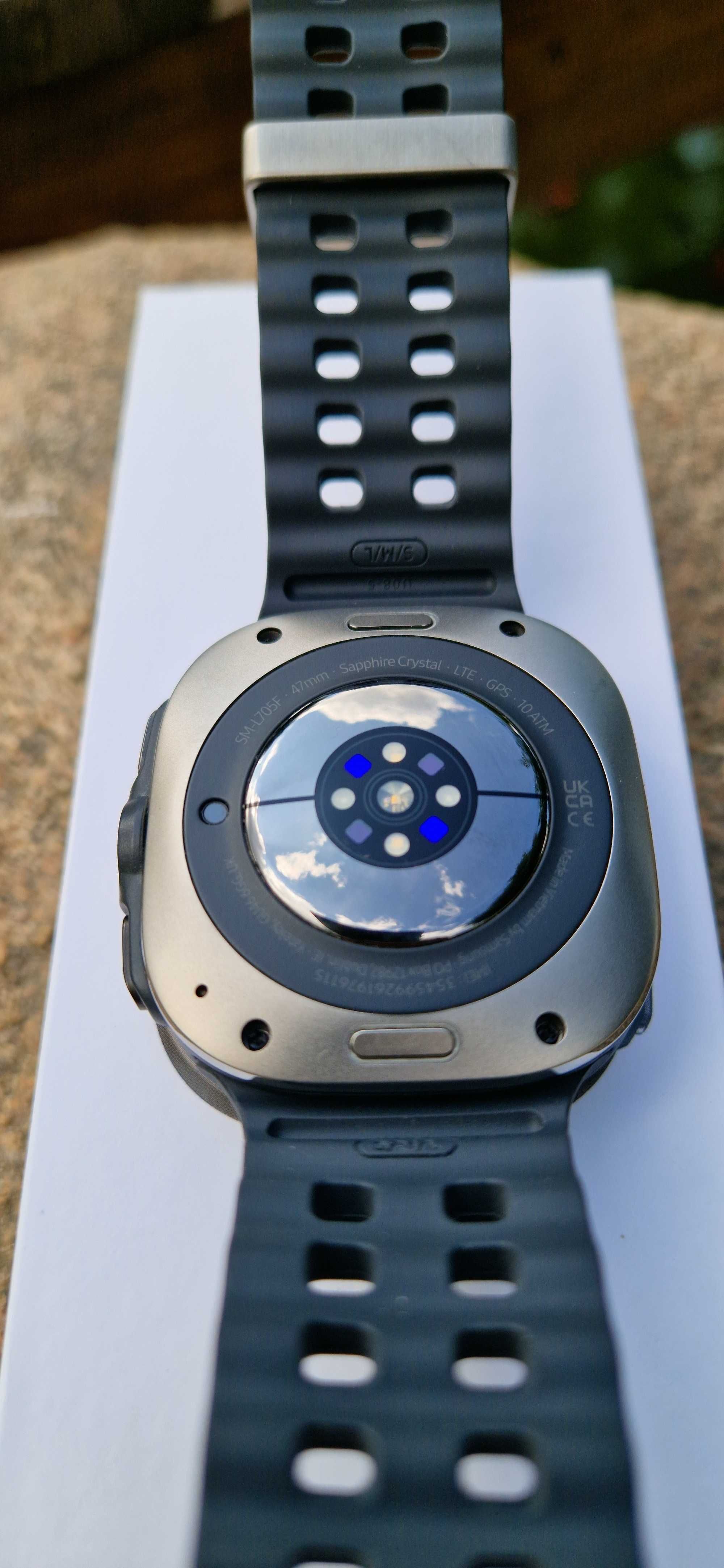 Galaxy Watch Ultra Titanium Silver LTE (gwar. 15.07.2027)