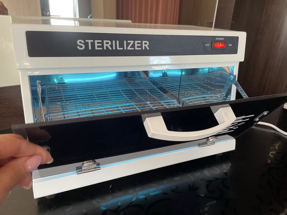 Стерилізатор ультрафіолетовий