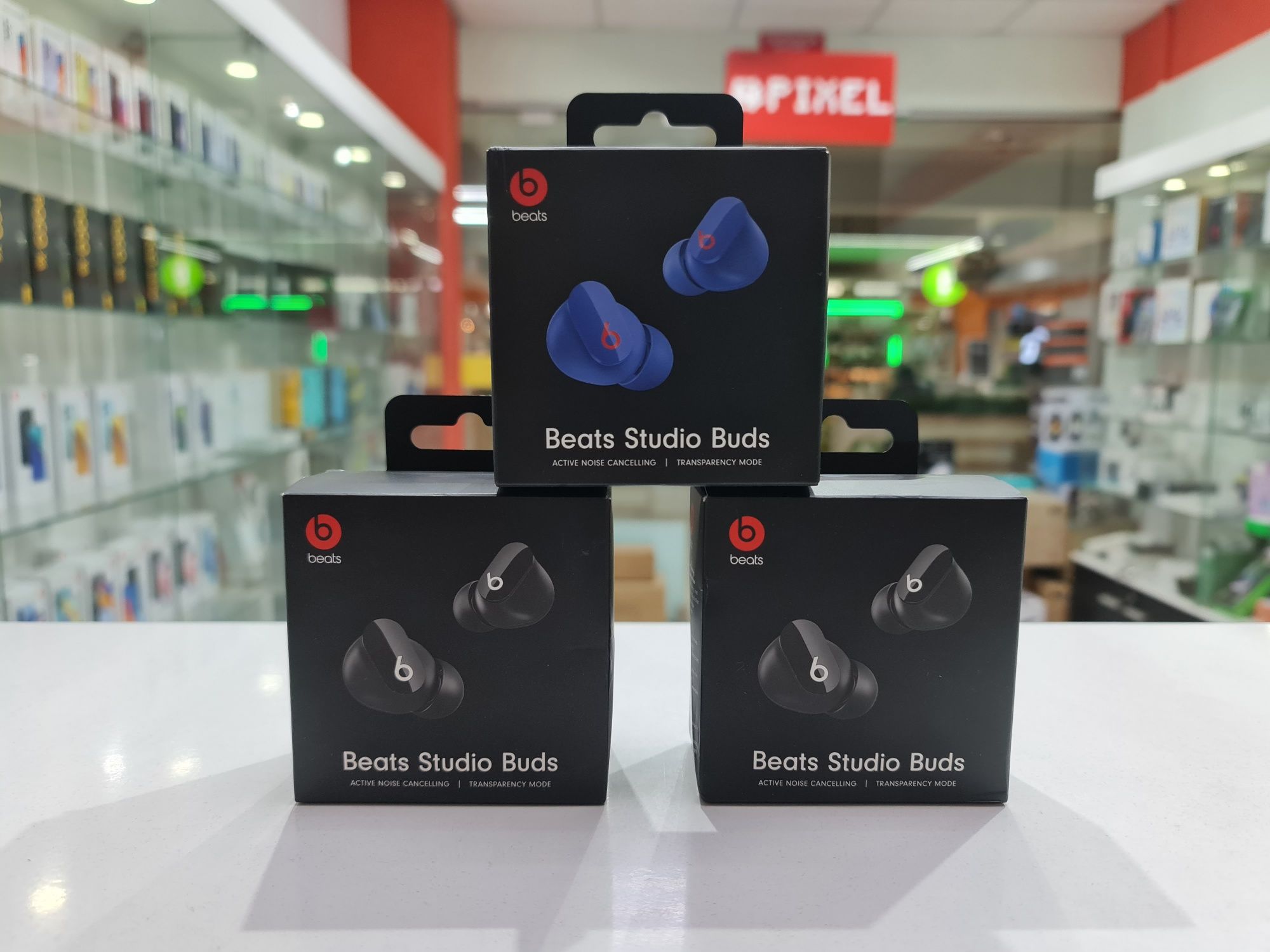 New Beats by Dr. Dre Studio Buds Black Blue