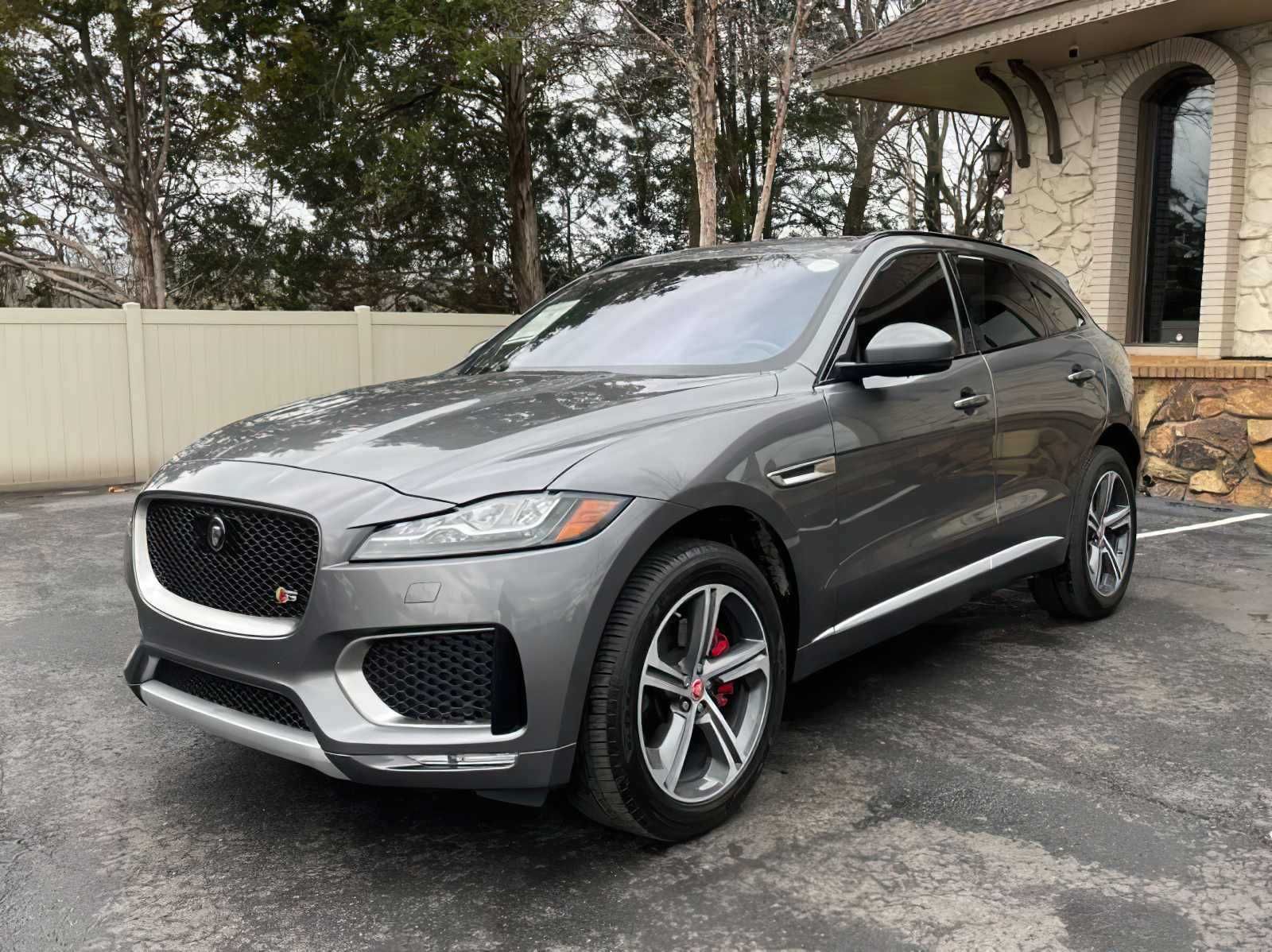 2019 Jaguar F-PACE