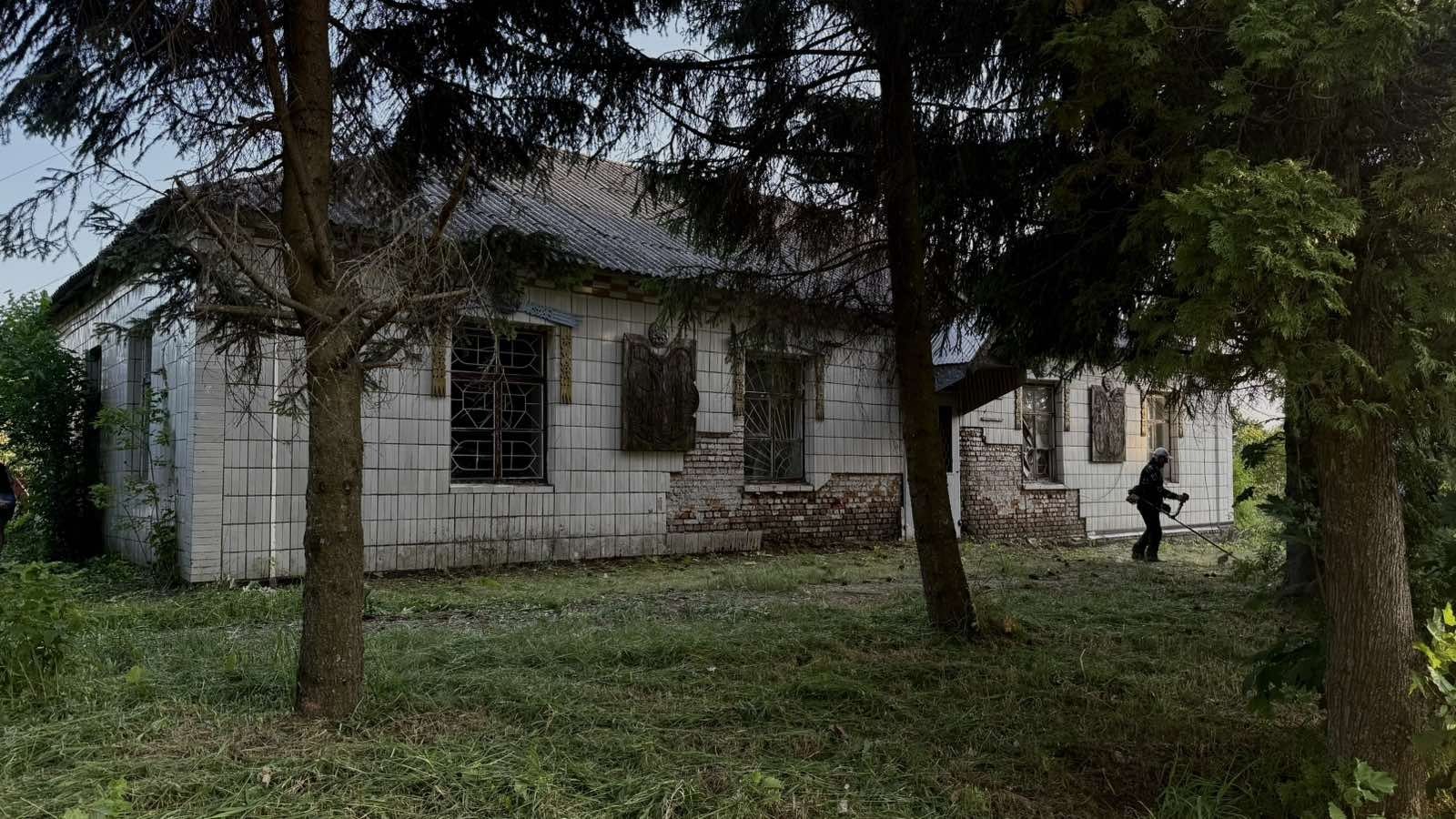 Продам дім 180 м ²
