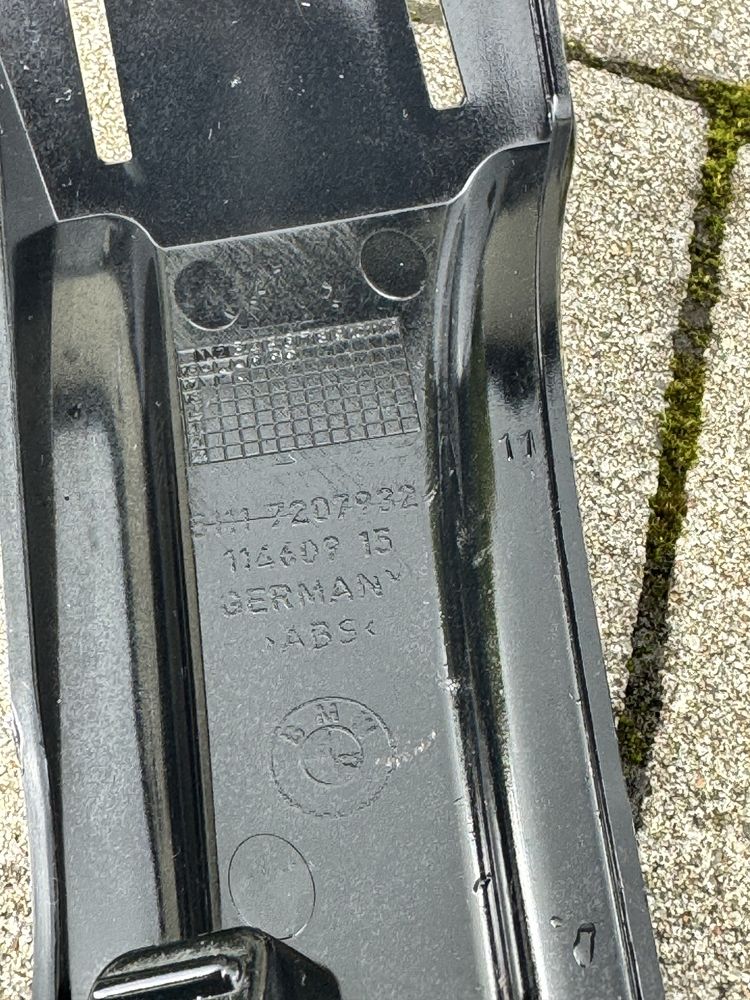 Mocowanie Błotnika Bmw Seria 5 F10 F11 OEM