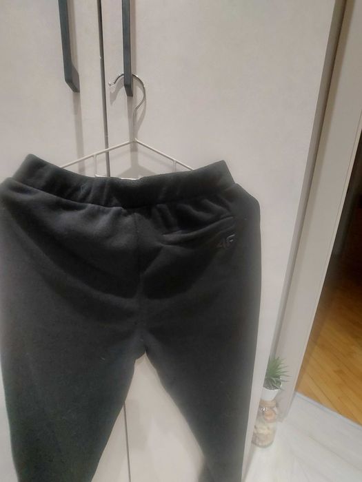 Spodnie polarowe 152 cm.