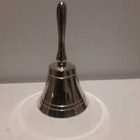 Dzwoneczek  10,5 x 6 cm w kolorze metalowym