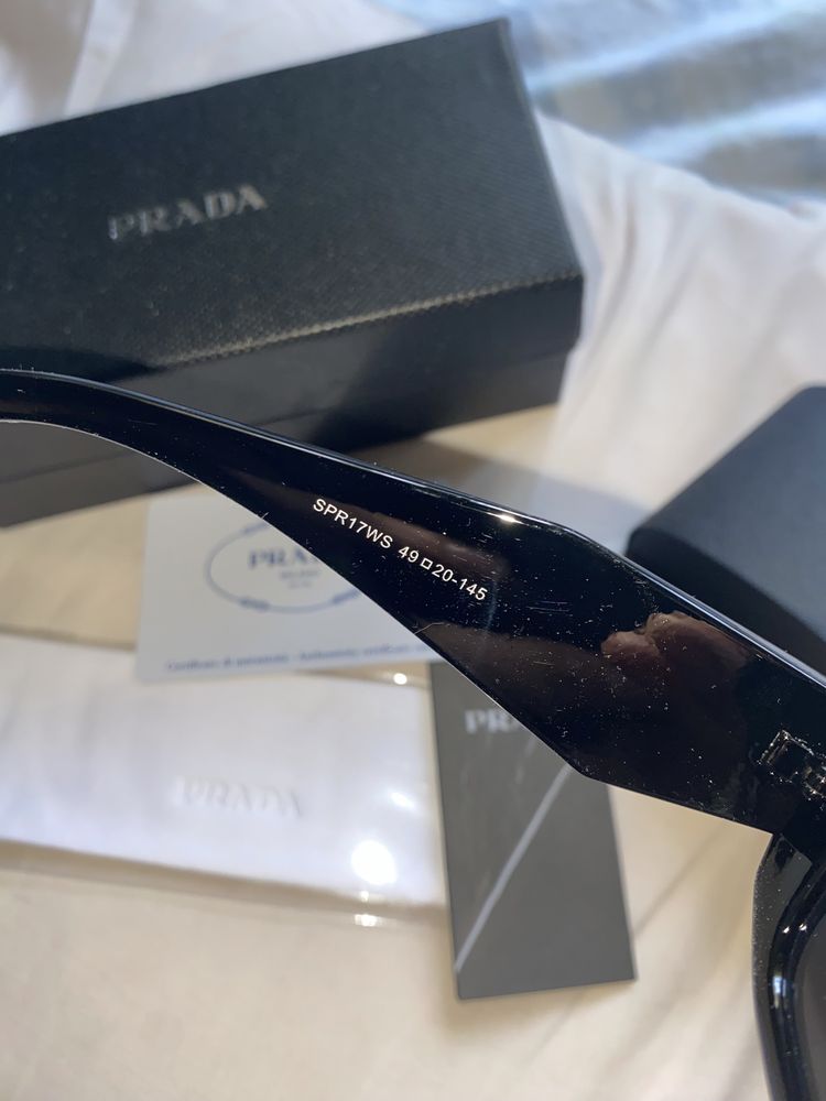 Prada Symbole sunglasses (originais)