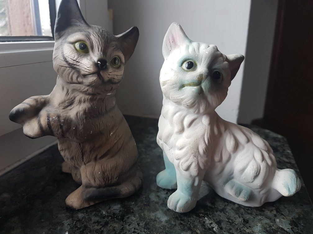 Ceramiczne figurki kotów 2 SZTUKI