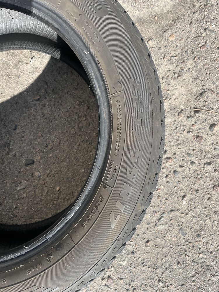 Продам резину 225/55 r17 Frigo hp2