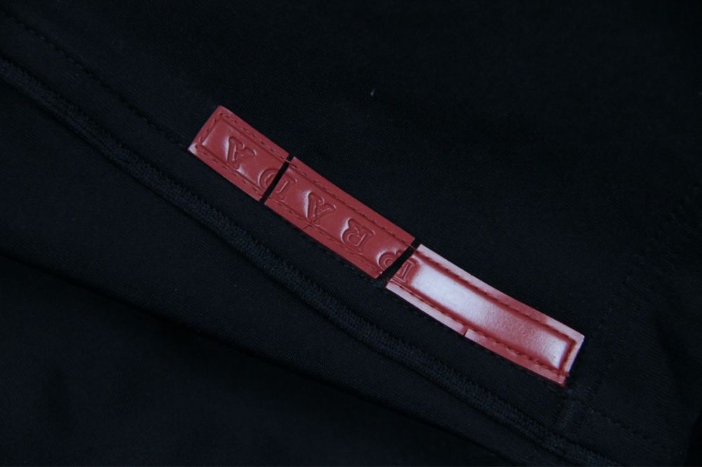 Prada  Зіп кофта Оригинал