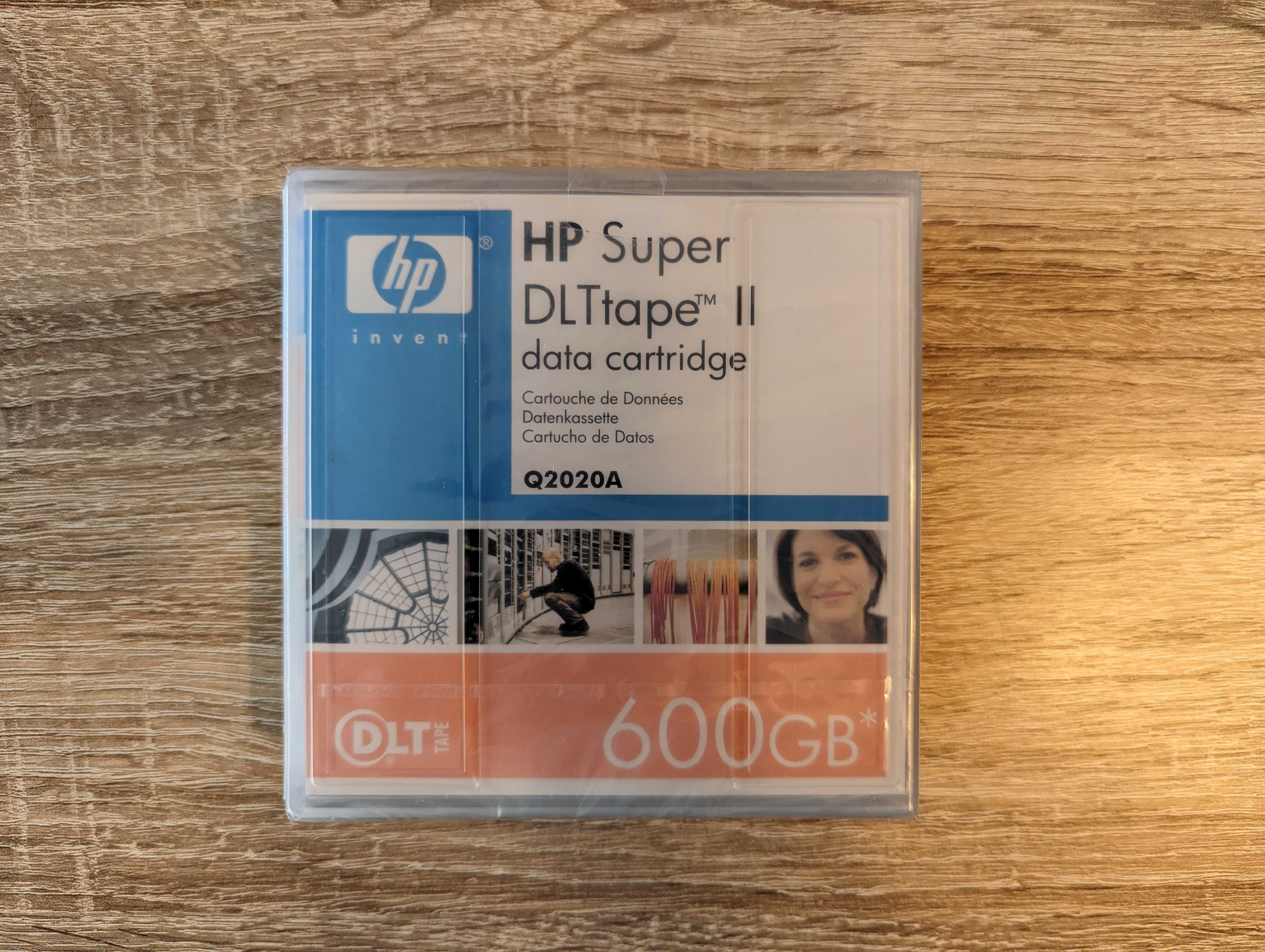 Taśmy magnetyczne HP Super DLTtape II data cart. 600 GB Q2020A 7 szt.