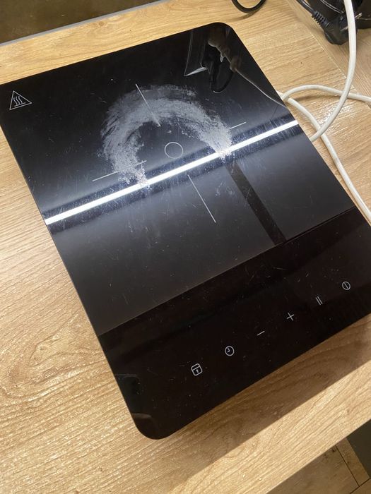 Plyta indukcyjna 1 polowa - 2000 W IKEA