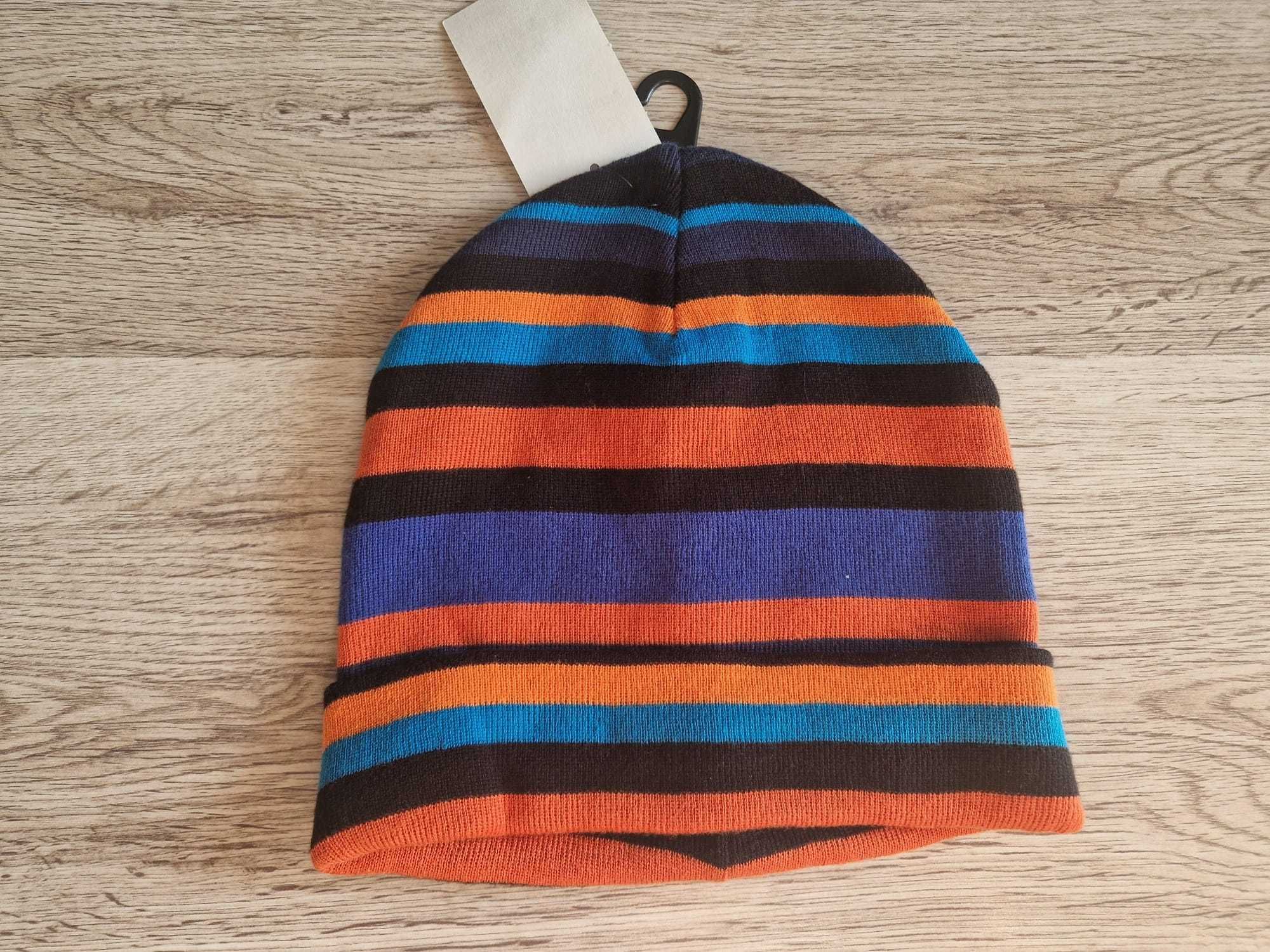 Czapka dziecięca marki H&M. Nowa, z metką.