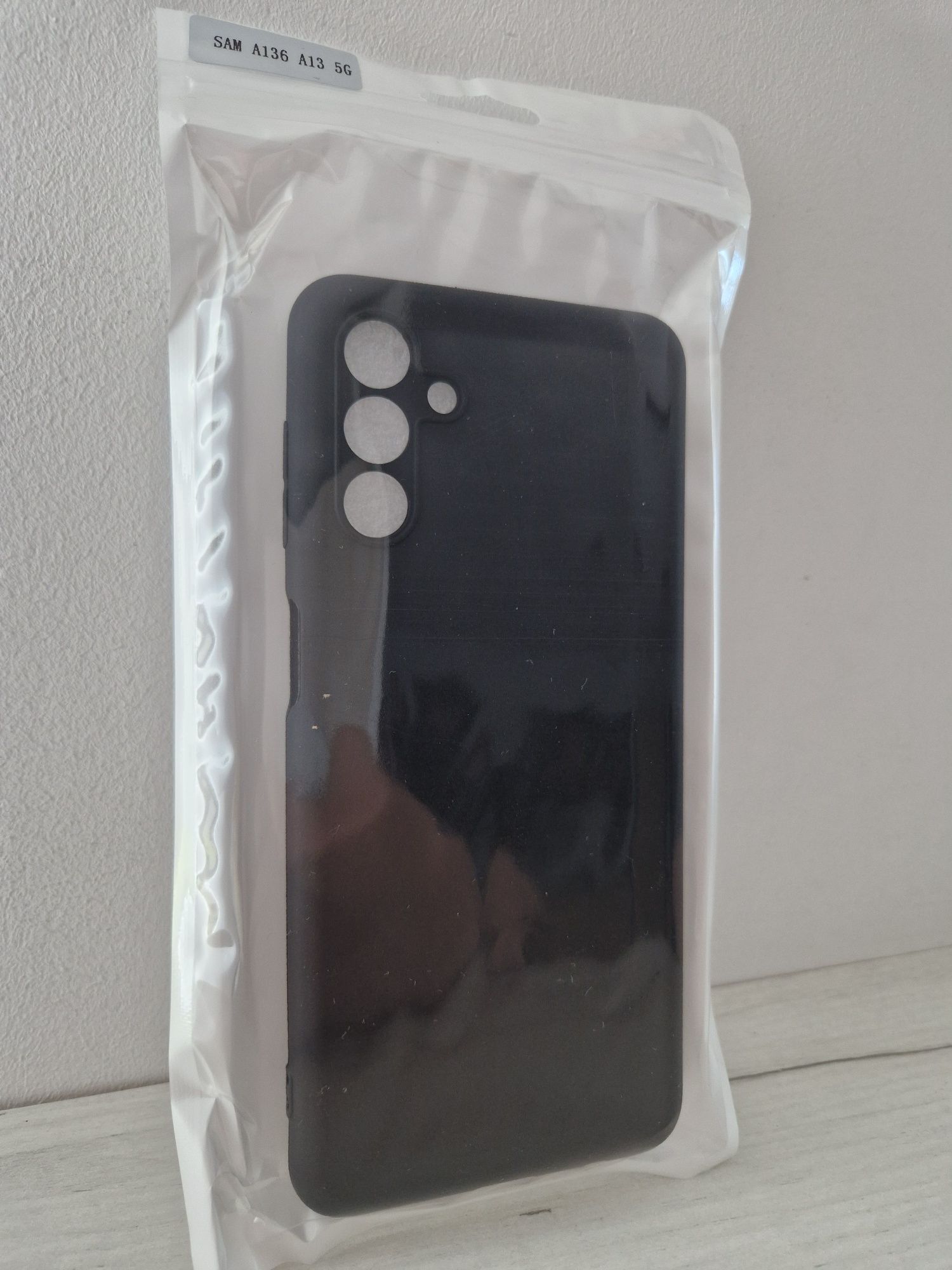 Back Case MATT do SAMSUNG GALAXY A13 5G/A04S Czarny