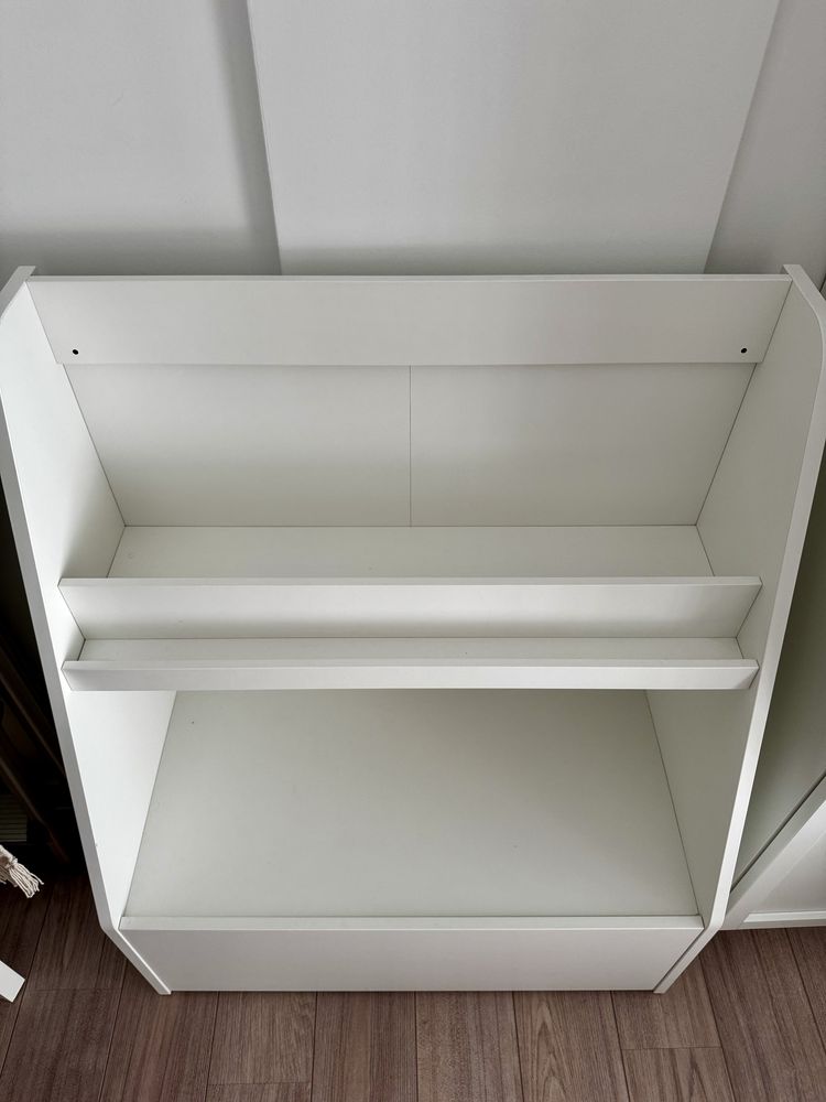 Estante com arrumação Ikea