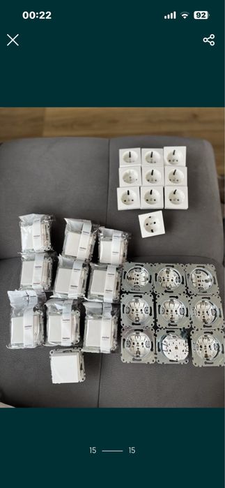 Gniazdka, gniazda Merten nowe