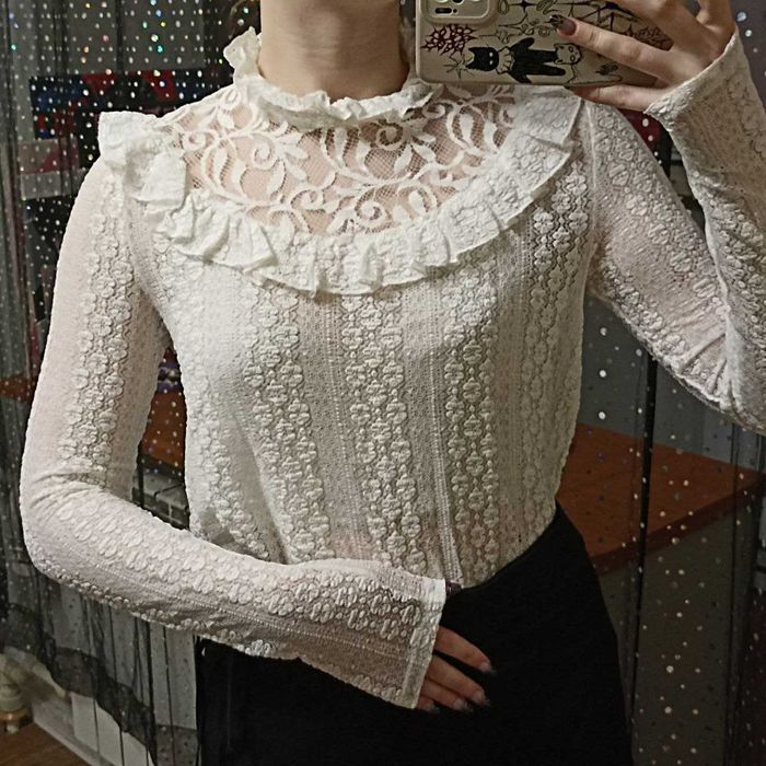Вінтажна мереживна блузка Pieces