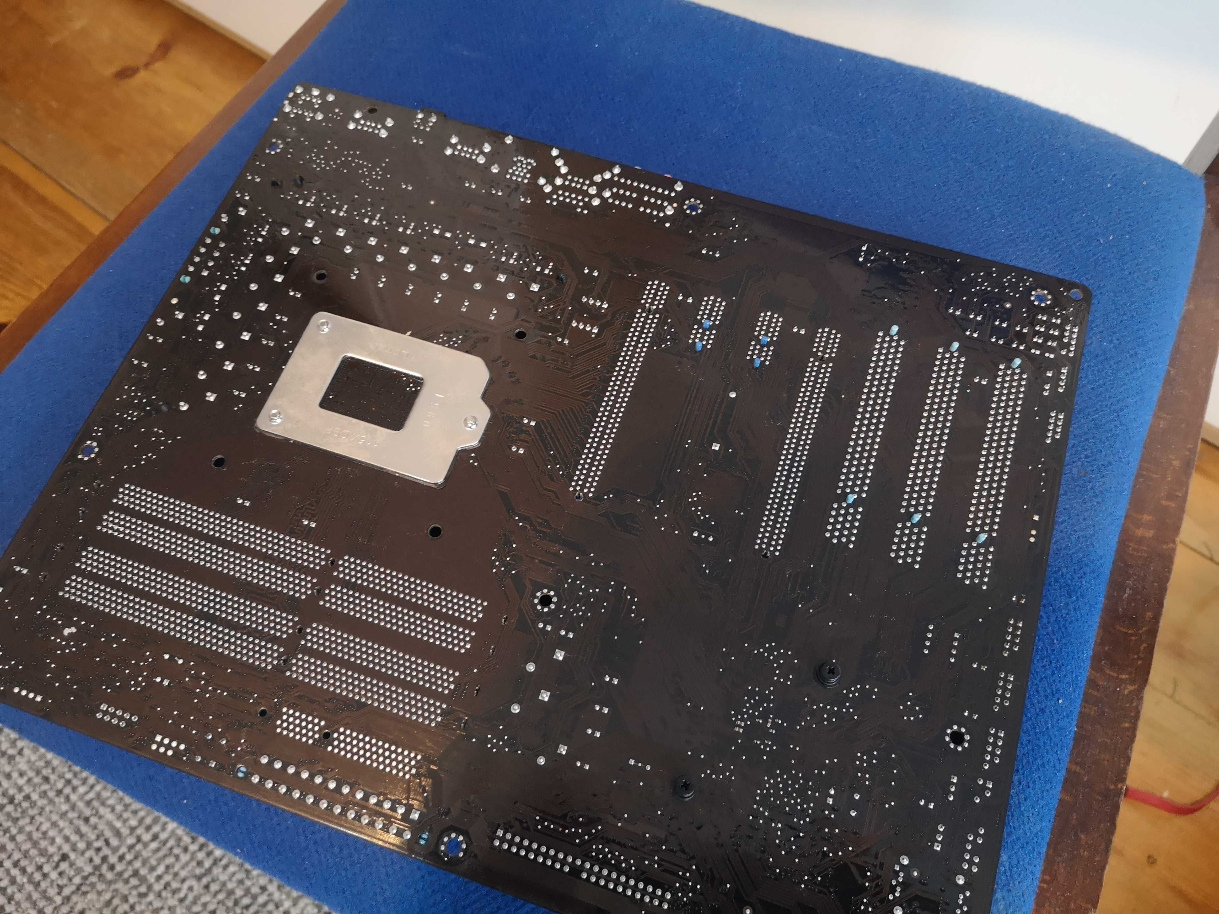 Asus P7P55D+ I5 760 socket 1156