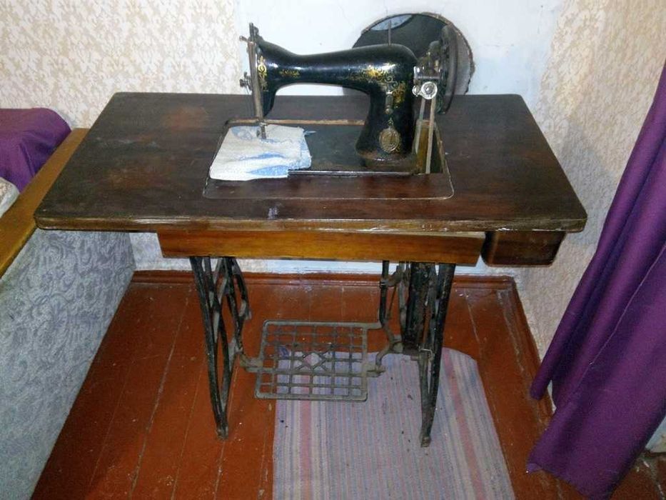 Шейна машинка Singer (Зингер)