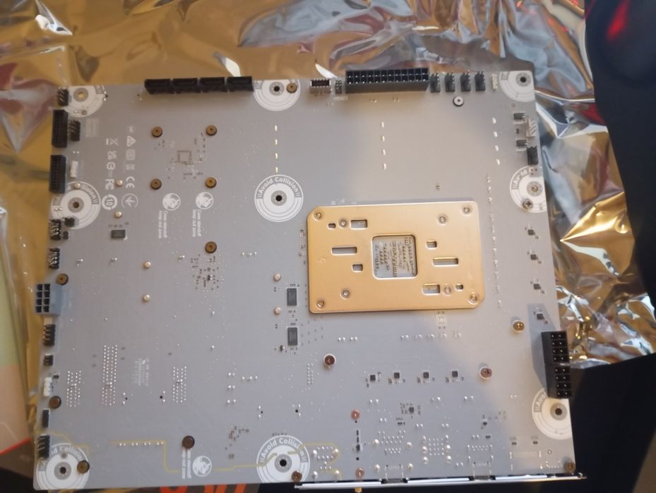 Motherboard ATX MSI B850 Gaming Plus WiFi — Nova, Selada, com Garantia