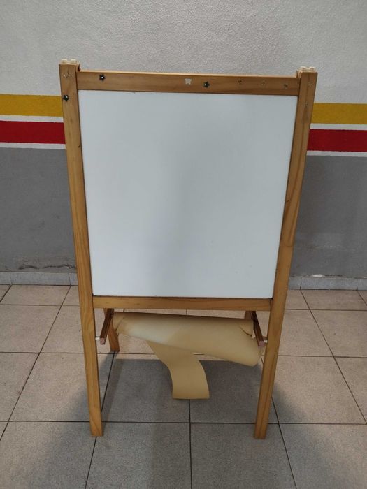 Quadro cavalete IKEA