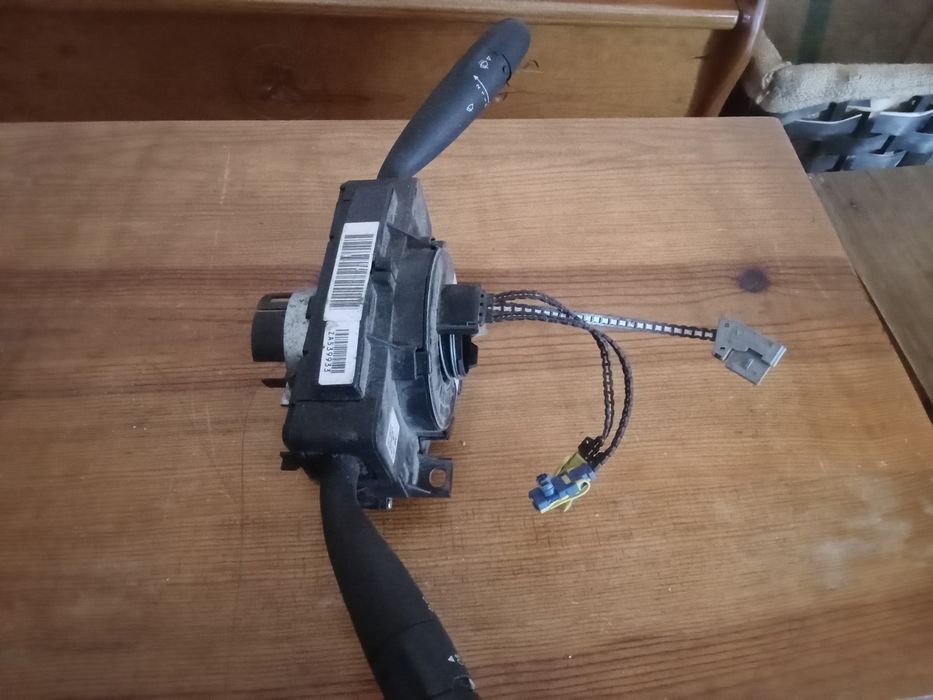 Comutador de luzes citroen Berlingo 2004