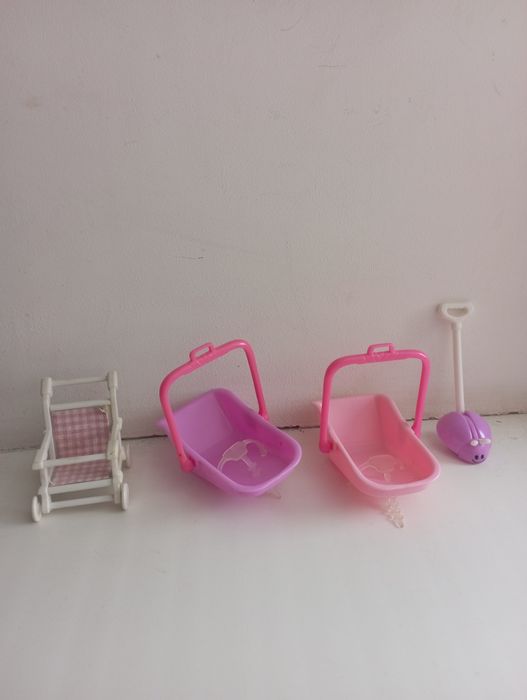 Меблі для барбі дитячої кімнати