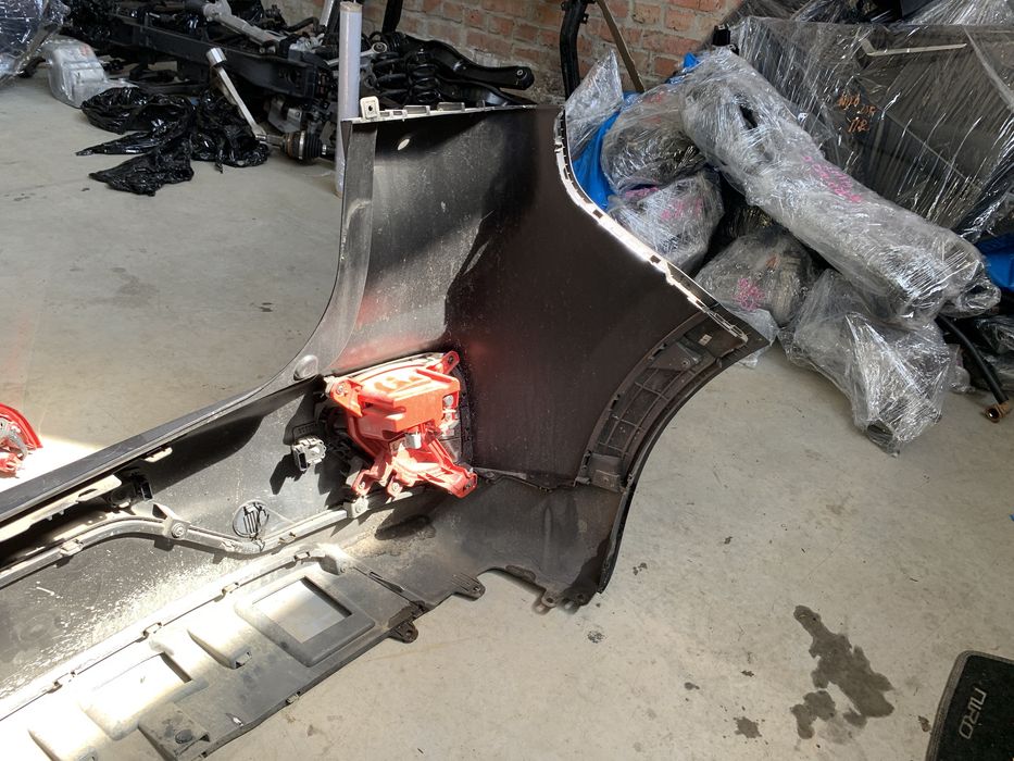 Бампер задний в сборе бампер задній Kia NIRO Кіа Ніро Киа Ниро