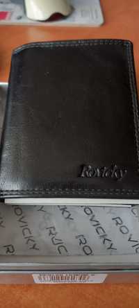 Mały męski portfel Rovicky