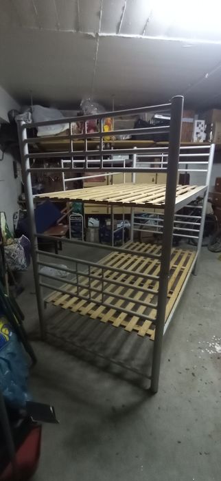 Beliche em metal cinza prateado com gavetao