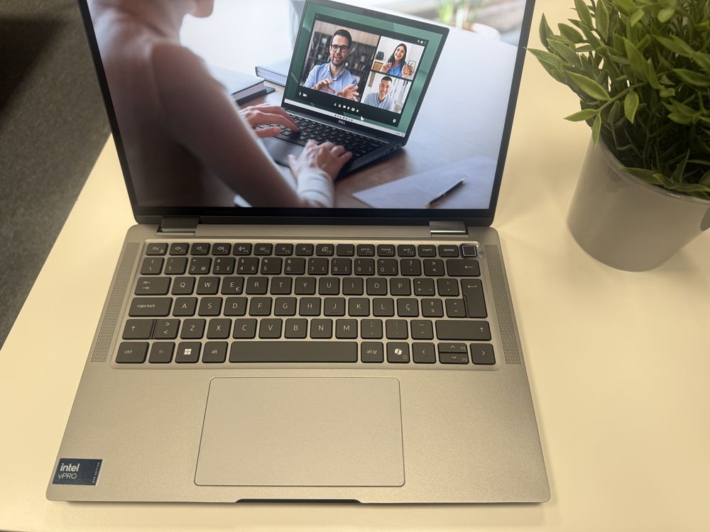 Dell Latitude 7350 i7 Ultra+ 32GB ddr5 + 1TB SSD flash + Windows11 PRO
