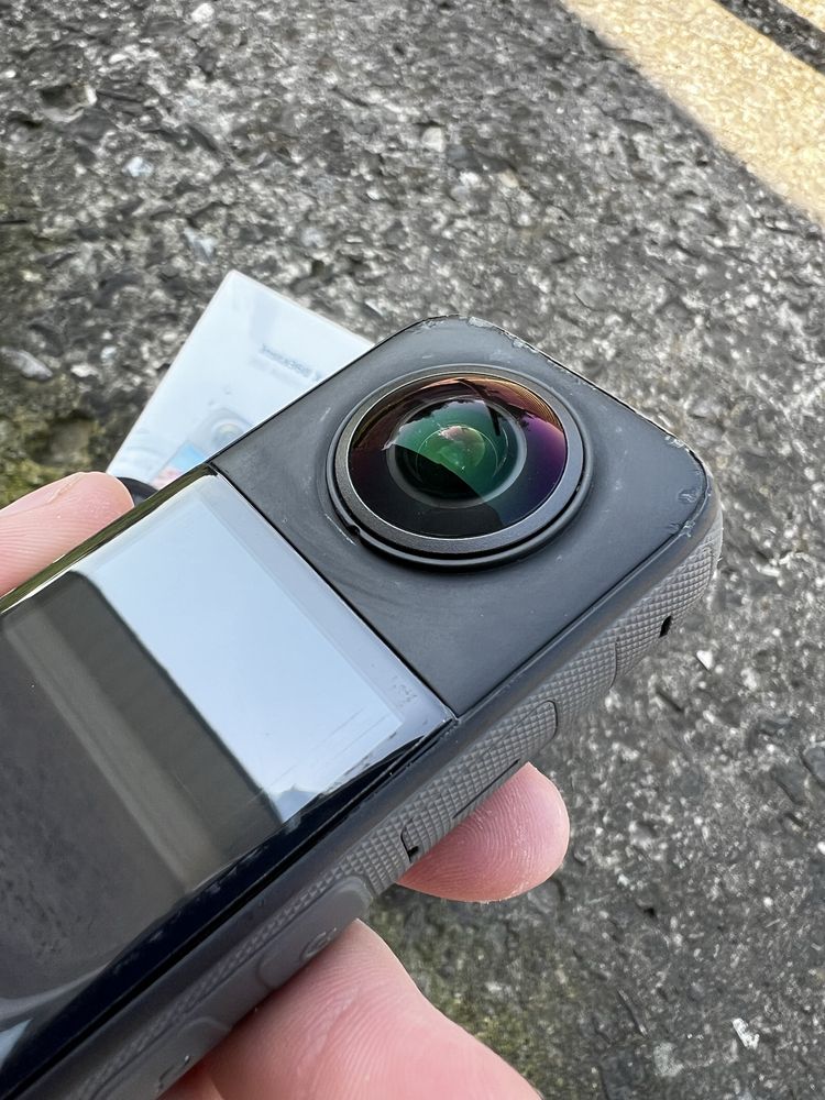 Камера Insta 360 X3