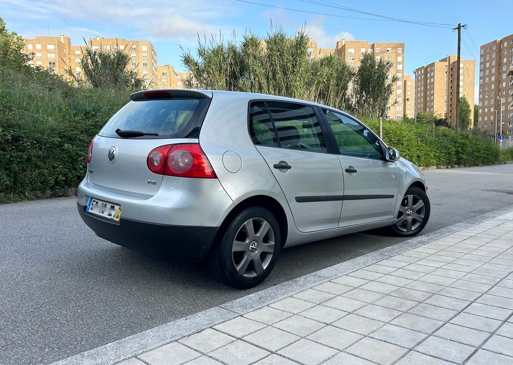 Volkswagen Golf V 1.4 FSI - 70 mil KM - 1 dono