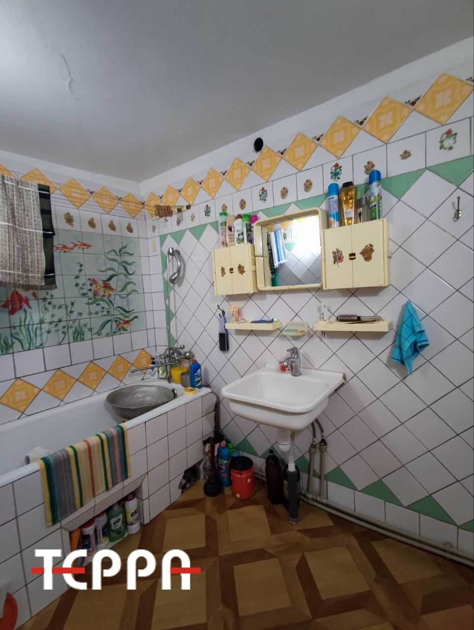 Продаж пів будинку з садом, Калантирівка