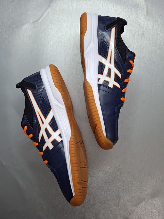 Кроссовки ASICS Upcourt 3