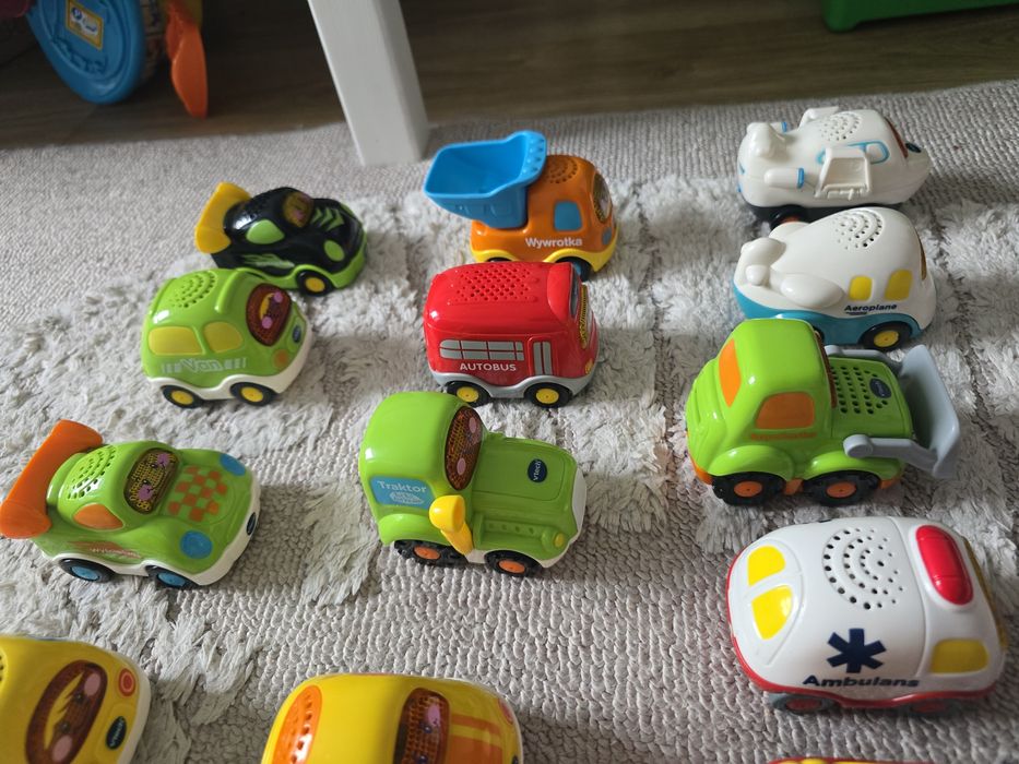 Samochody Vtech tuk tuk cena za 13 sztuk