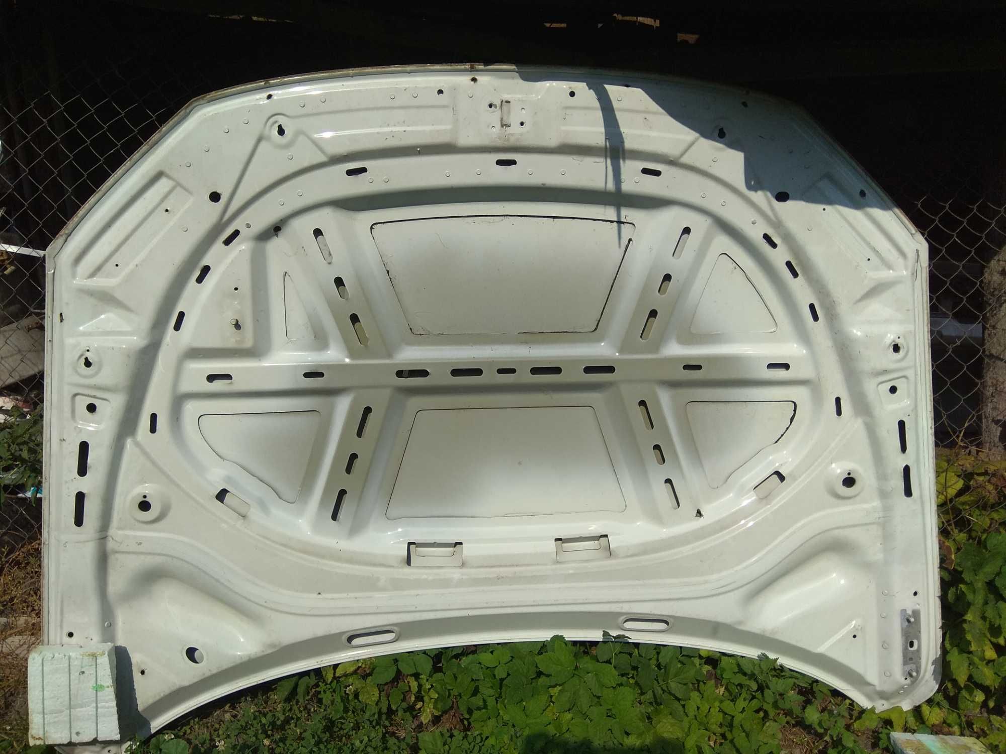 Капот Volkswagen VW Passat B8 USA