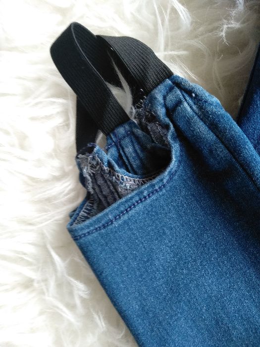 Spodnie Cropp z kolekcji #denim, jeansowe.