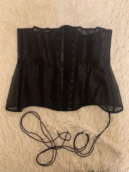 Корсет підгрудний L, на талію 77 см, на високу дівчину